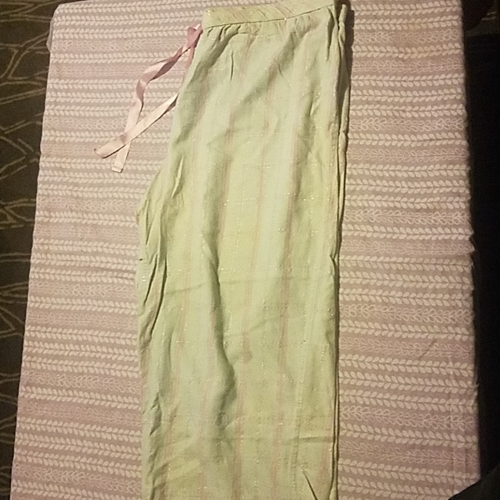 Women's pajamas